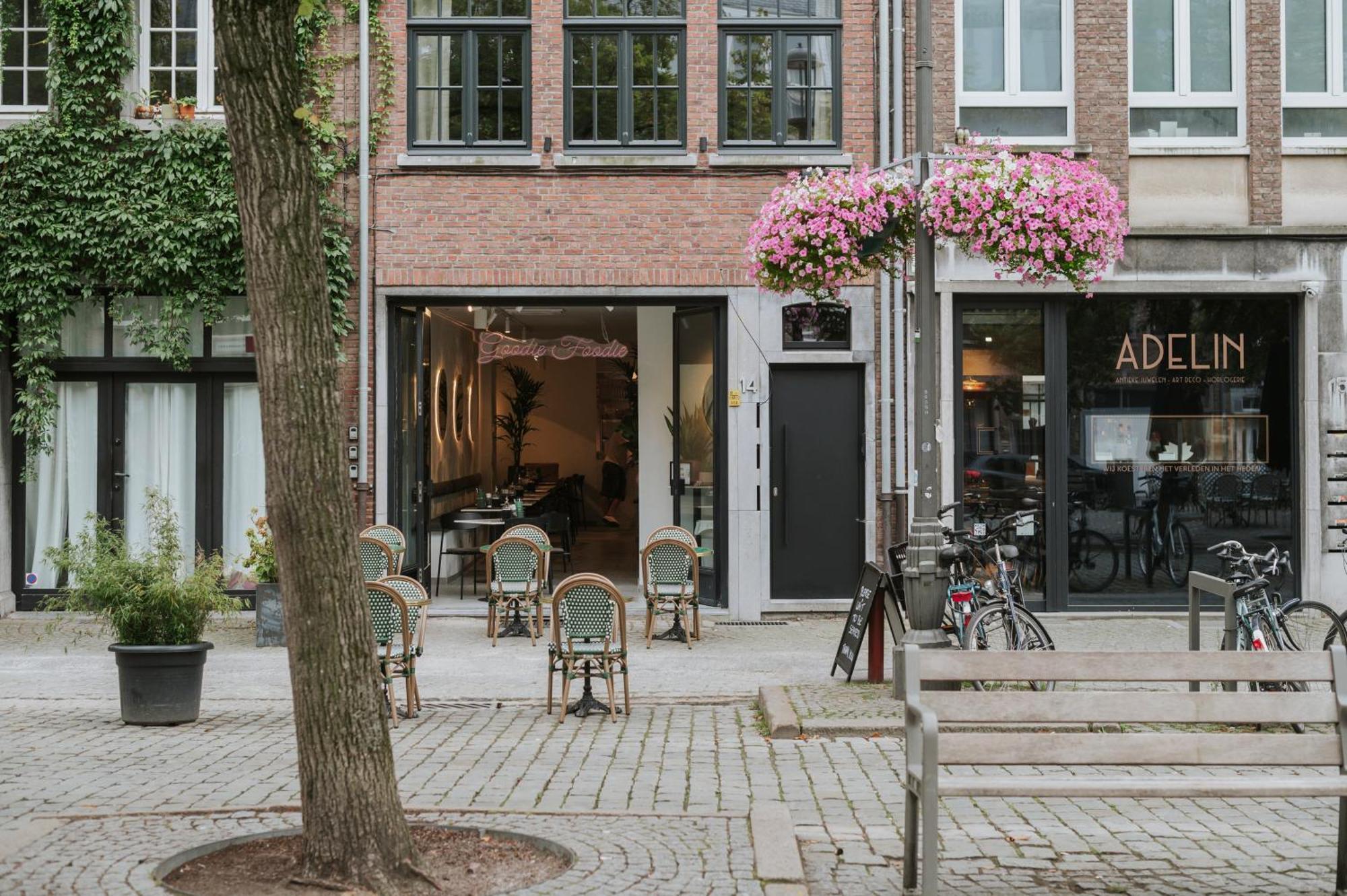 Ferienwohnung Shway - The Proof Reader Antwerpen Exterior foto
